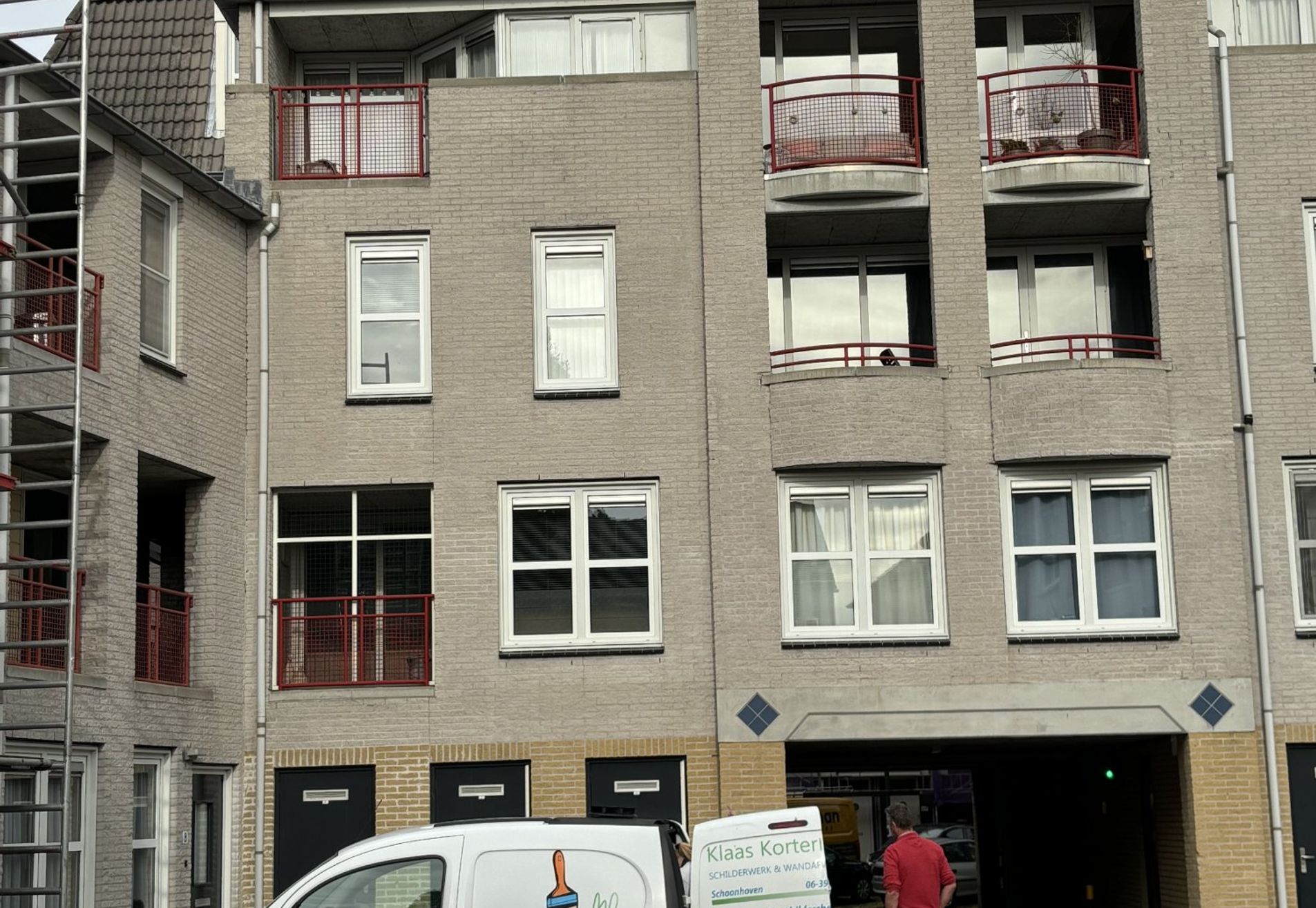 Buitenschilderwerk VvE Gouda – Onderhoud aan 12 dakkapellen