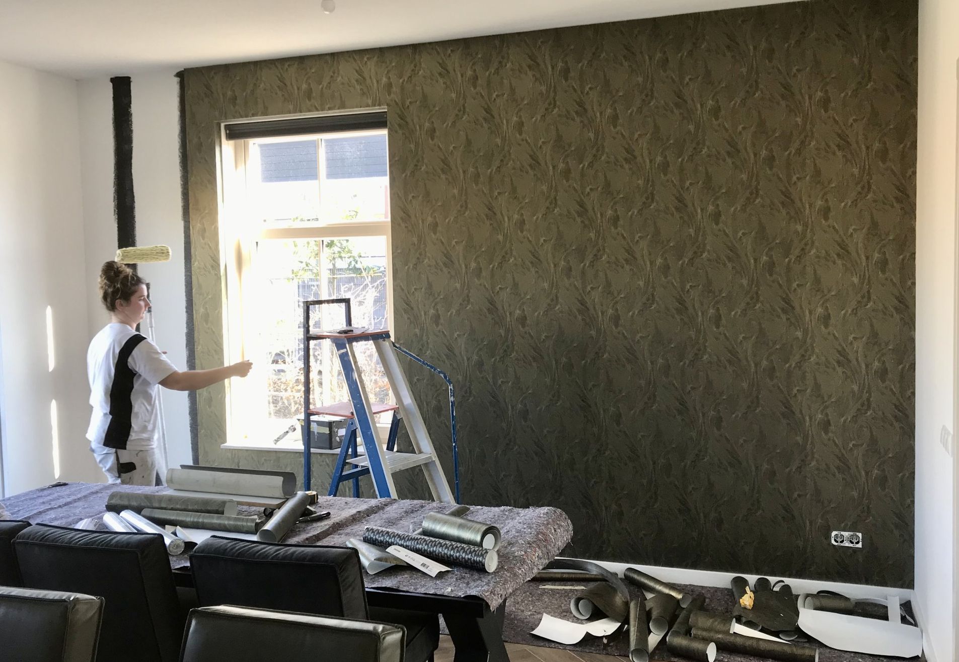 Vliesbehang, behang en fotobehang – Vakkundig door ons team